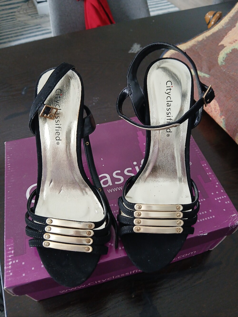 City Classified Noria-S Ankle Strap Size 6.5 Shoes